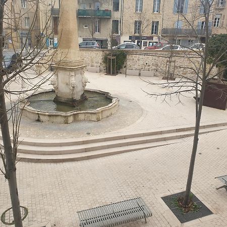 Charmant Appartement Coeur Village Provencal 랑벡 객실 사진